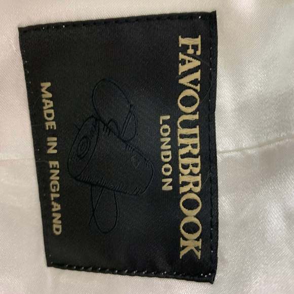 FAVOURBROOK  Beige White Solid Wool Double Breasted Vest - Picture 4 of 6